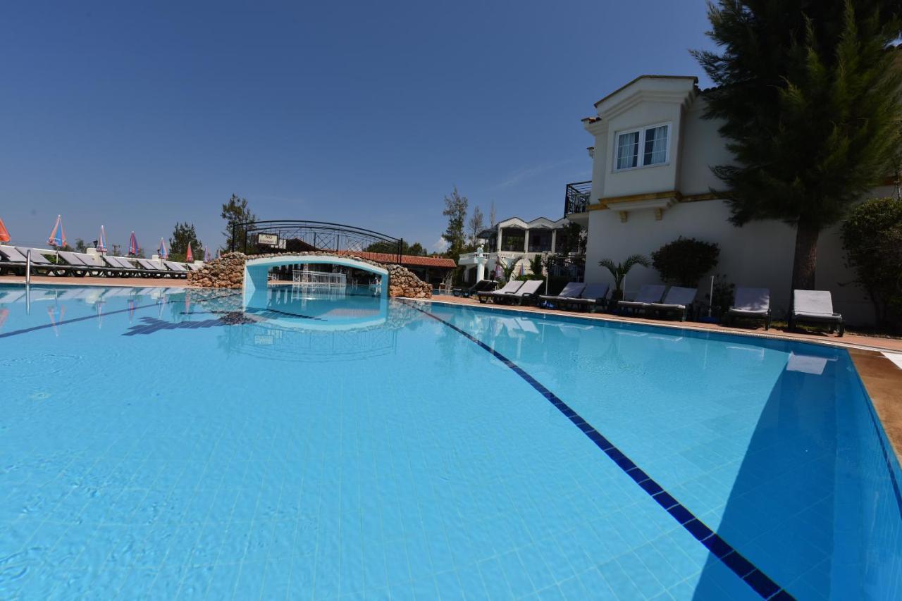 Artemisia Royal Park Club Hotel Öludeniz Exteriör bild